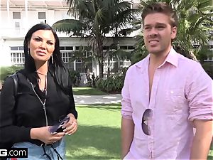 Jasmine Jae brings her stud fucktoy along for a point of view screwing