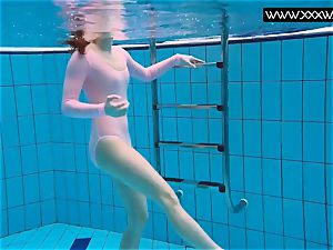 Liza Bubarek loves swimming